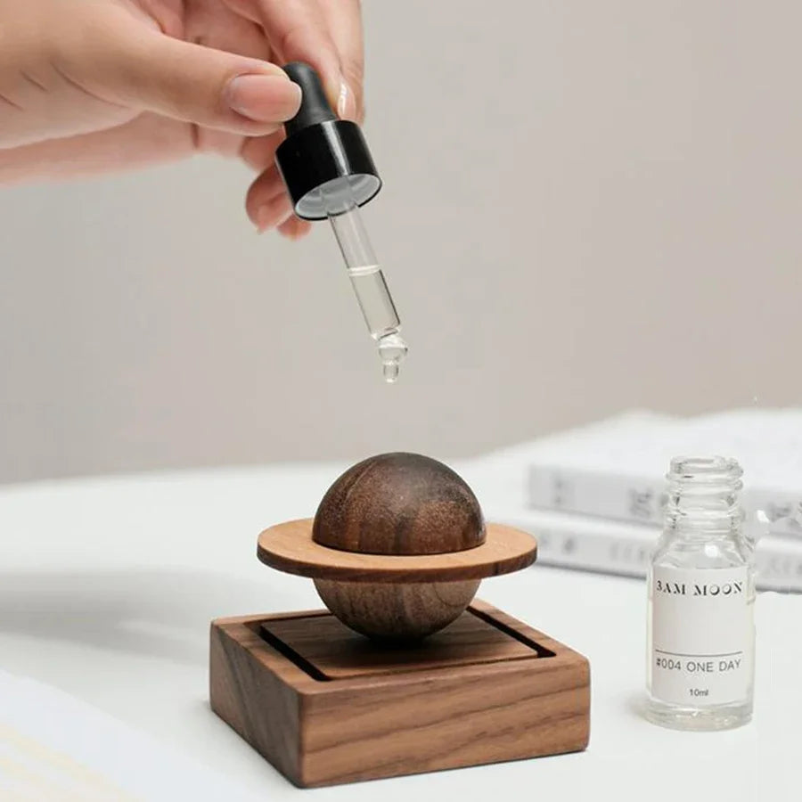 Wooden Scent Diffuser – Jupiter-Inspired Air Freshener