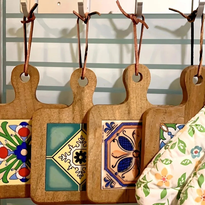 Floral Wooden Trivet – Heat-Resistant Vintage Kitchen Table Mat