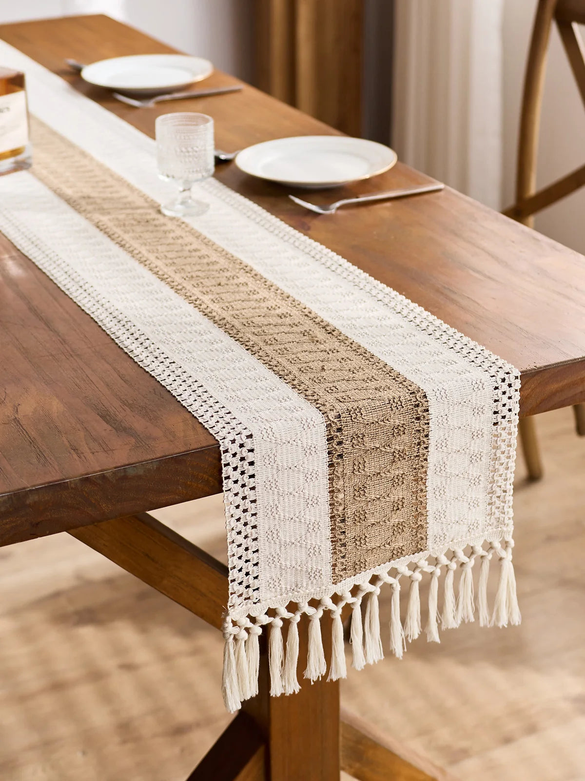 Boho Macrame Table Runner – Cream & Brown Farmhouse Decor with Tassels