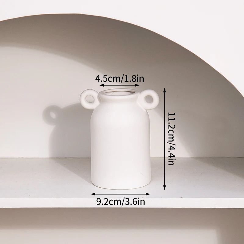 Retro Ceramic Vase – Aesthetic Table Decor